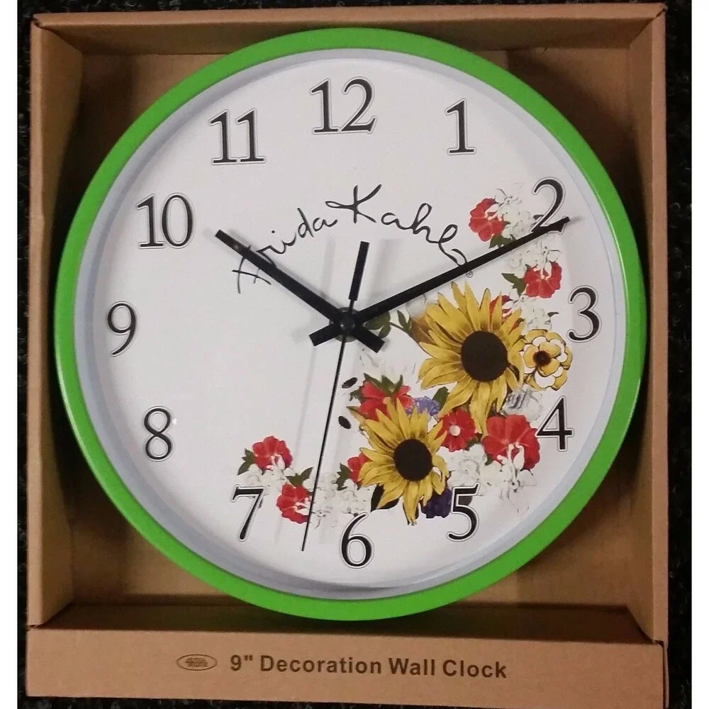 Plastic Decorative Wall Clock (9